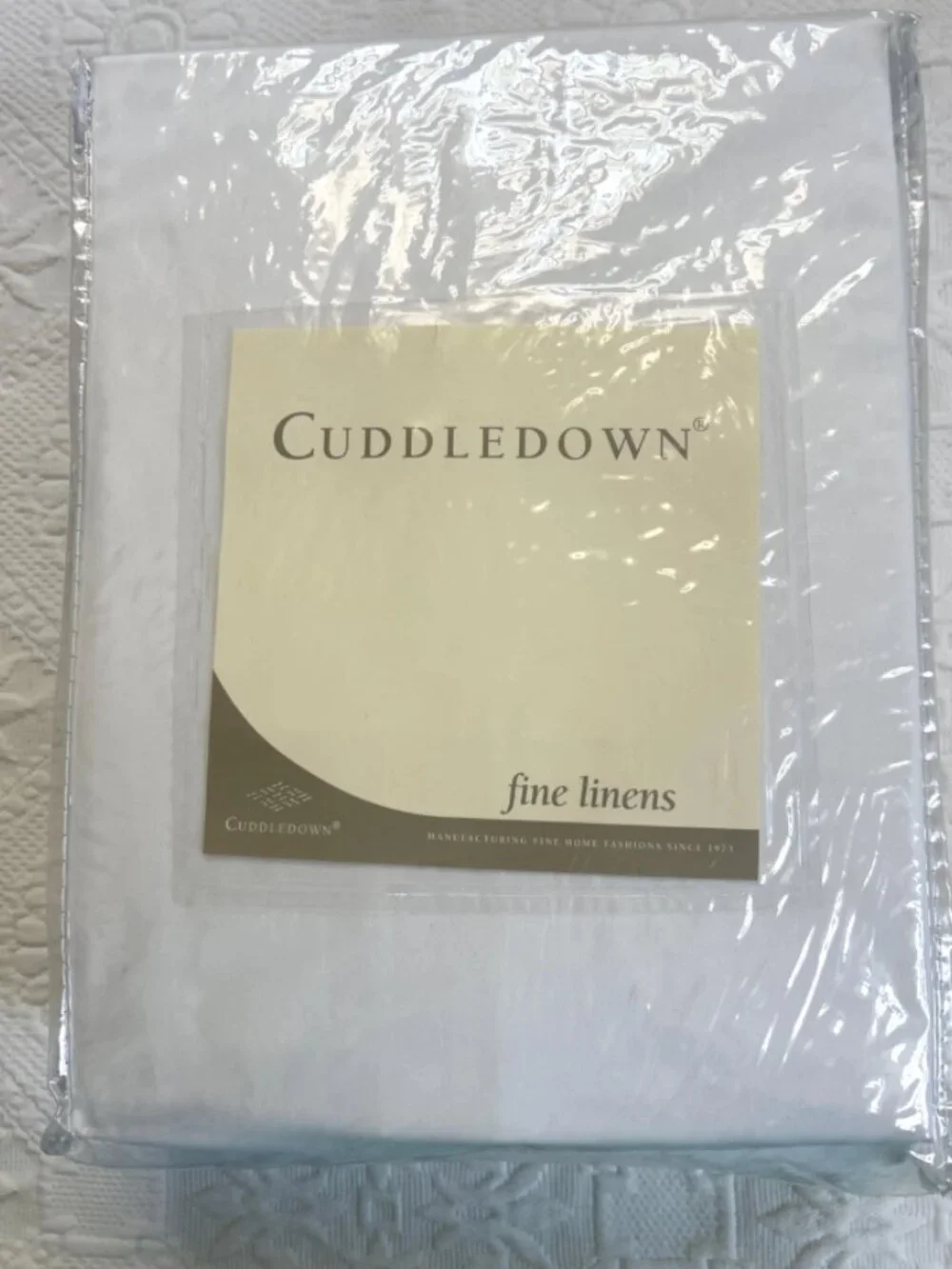 vintage Cuddledown queen sheetset: embroidered green butterflies